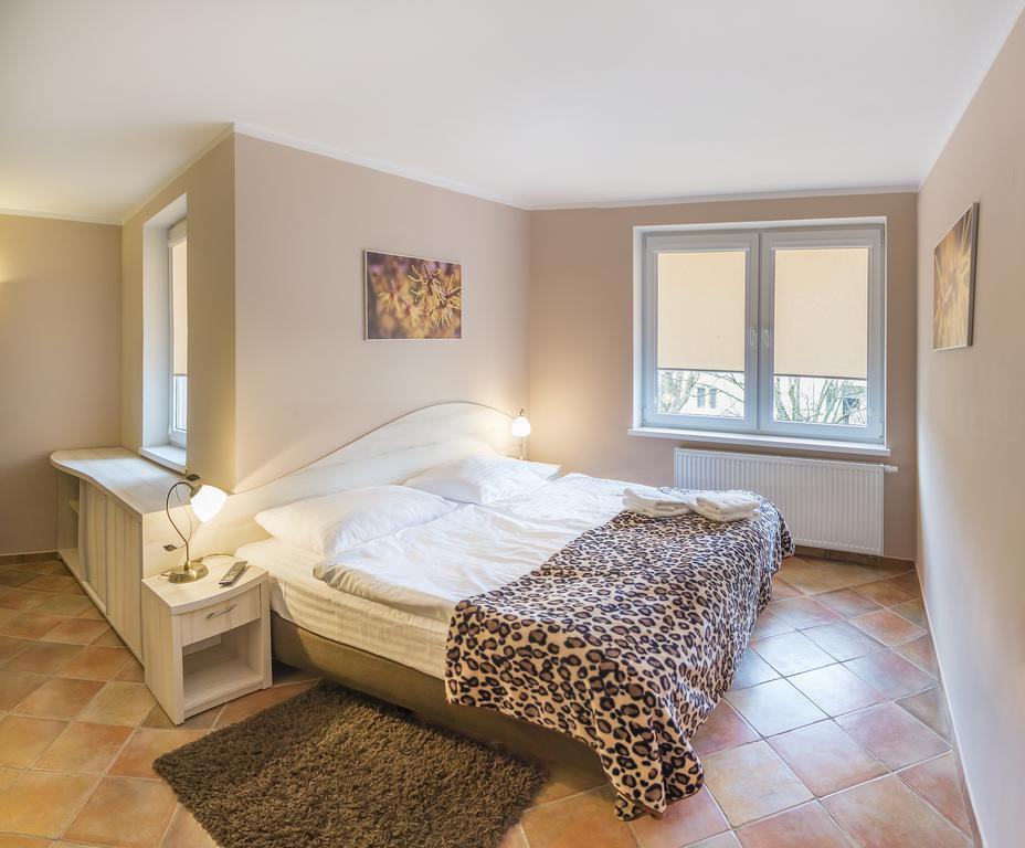Apartamenty Rok 코워브제크 외부 사진