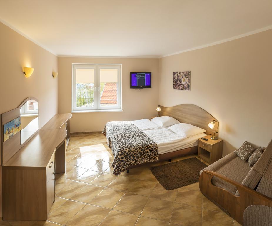 Apartamenty Rok 코워브제크 외부 사진