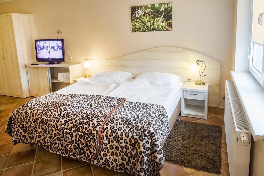 Apartamenty Rok 코워브제크 외부 사진